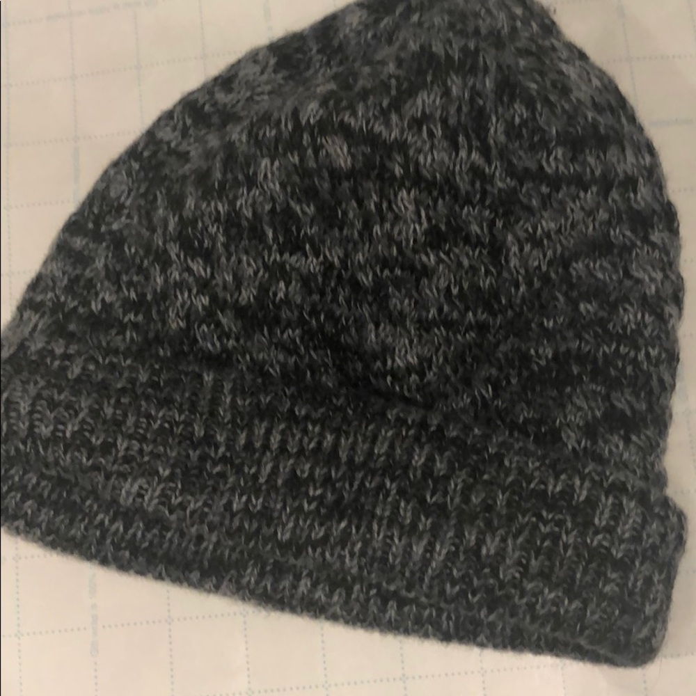 Addidas beanie - Picture 4 of 5
